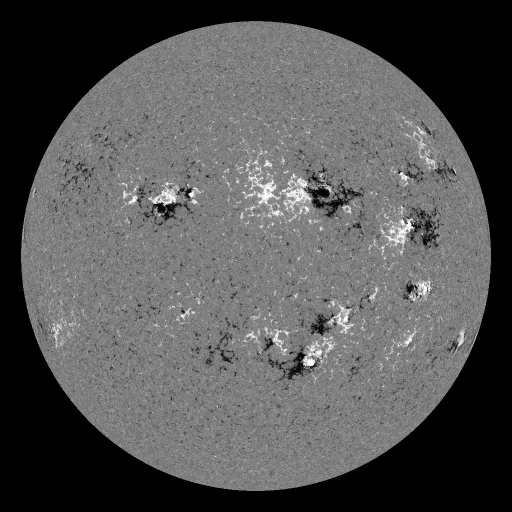 Solar Magnetic Fields