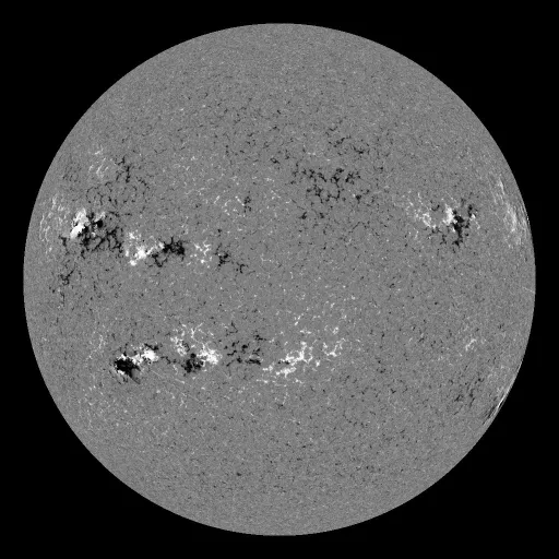 Solar Magnetic Fields
