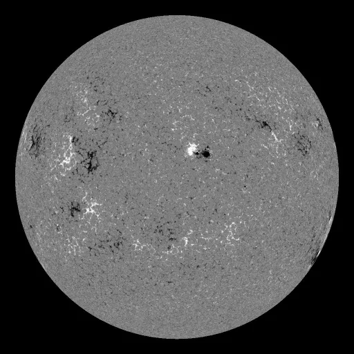 Solar Magnetic Fields