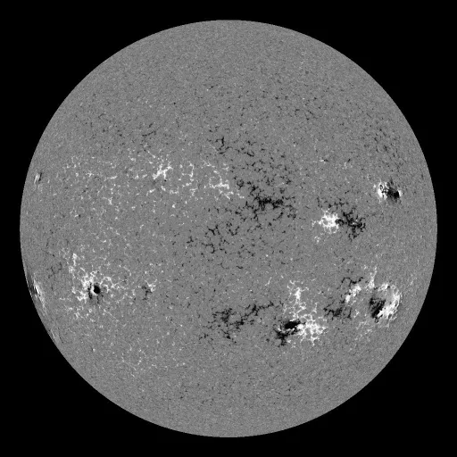 Solar Magnetic Fields
