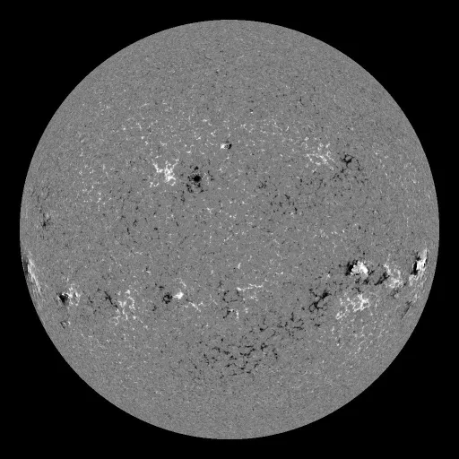 Solar Magnetic Fields