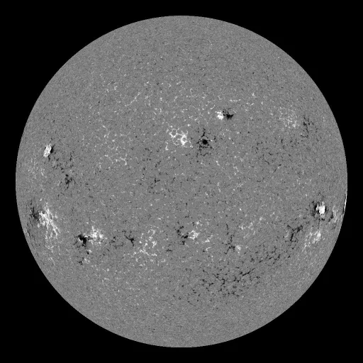 Solar Magnetic Fields
