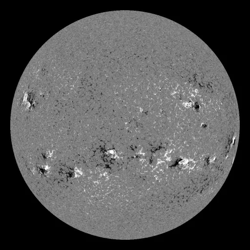 Solar Magnetic Fields