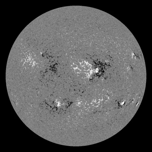 Solar Magnetic Fields