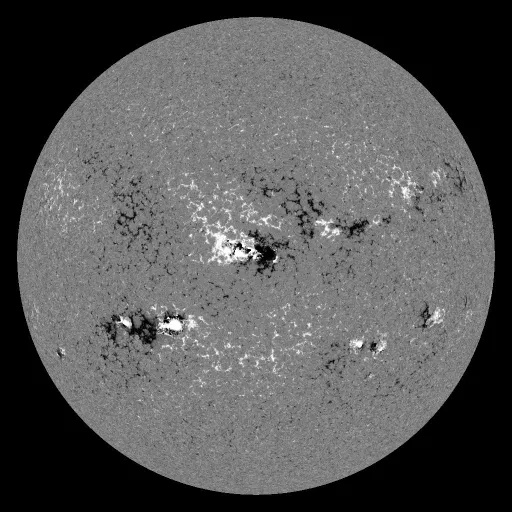 Solar Magnetic Fields
