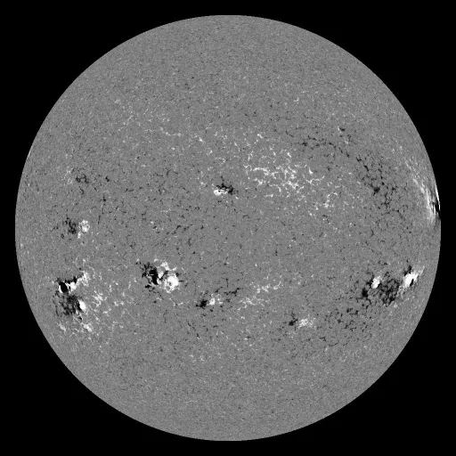 Solar Magnetic Fields