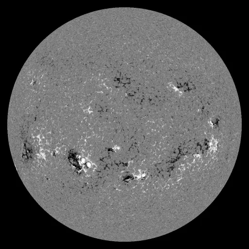 Solar Magnetic Fields