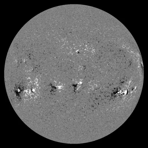 Solar Magnetic Fields
