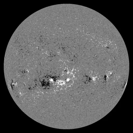 Solar Magnetic Fields