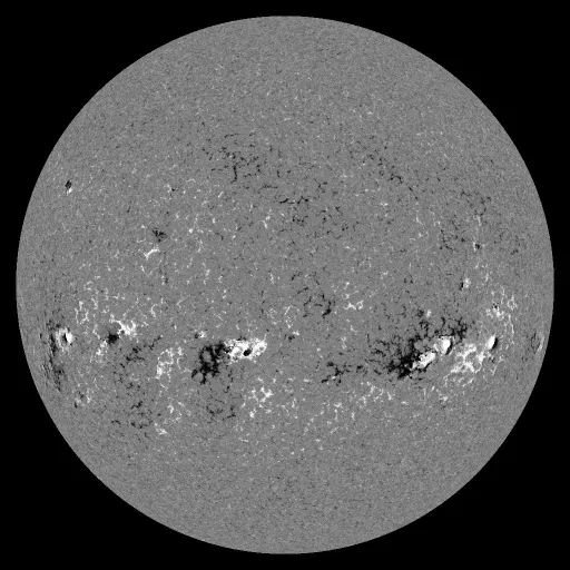 Solar Magnetic Fields