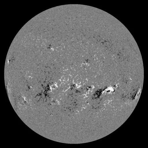 Solar Magnetic Fields