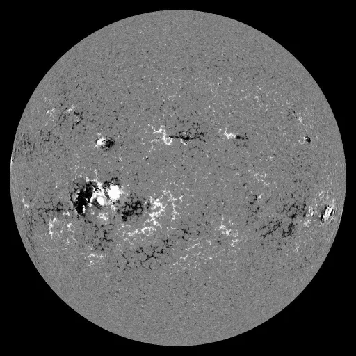 Solar Magnetic Fields