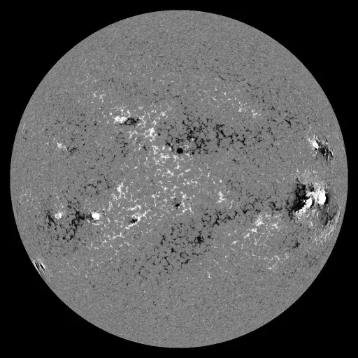 Solar Magnetic Fields