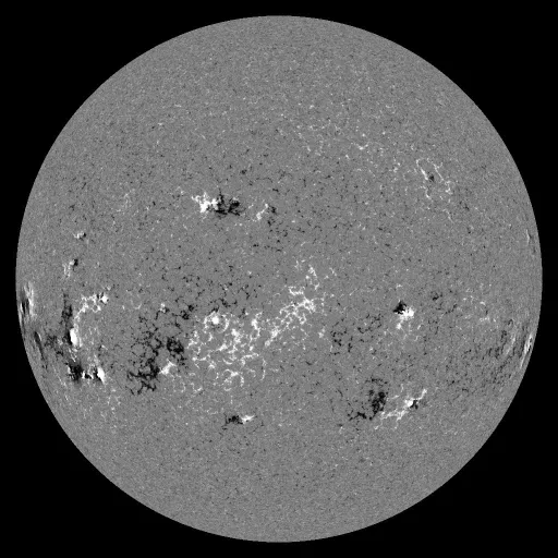 Solar Magnetic Fields