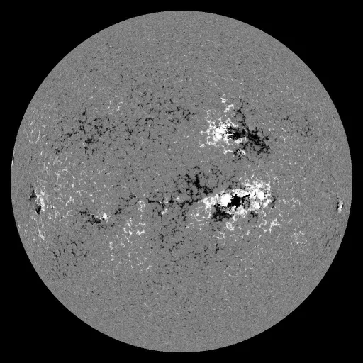 Solar Magnetic Fields