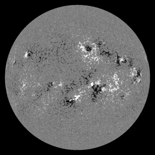 Solar Magnetic Fields