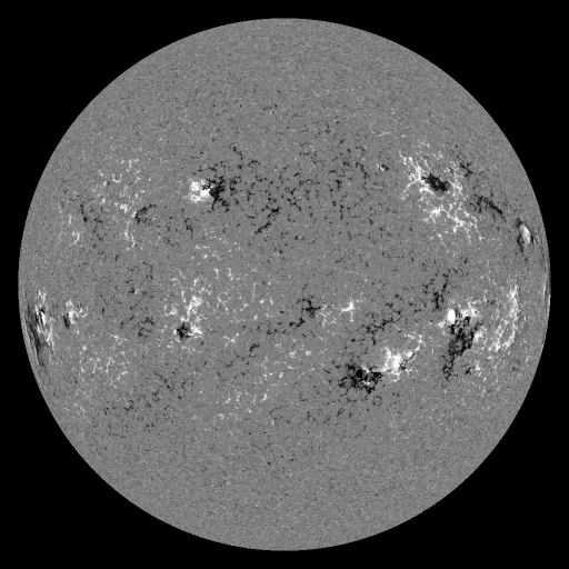 Solar Magnetic Fields