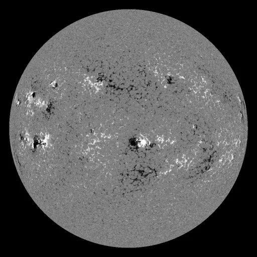 Solar Magnetic Fields