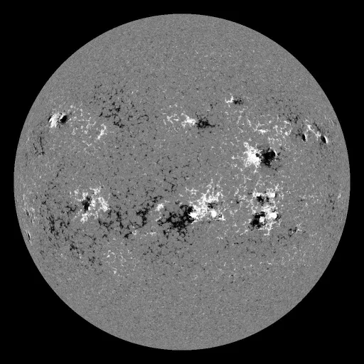 Solar Magnetic Fields