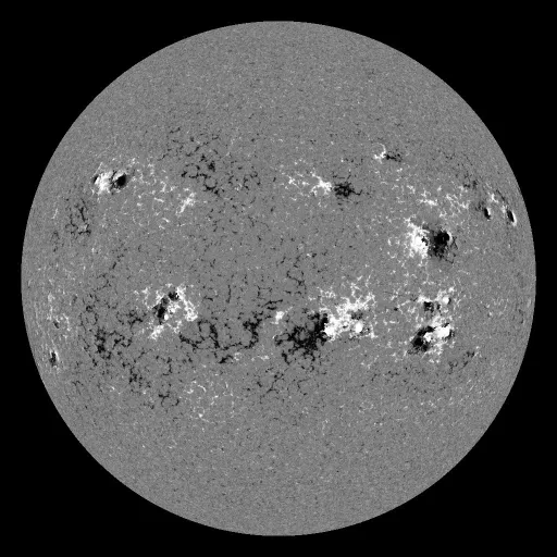 Solar Magnetic Fields