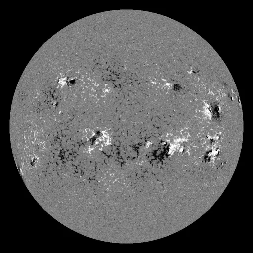 Solar Magnetic Fields