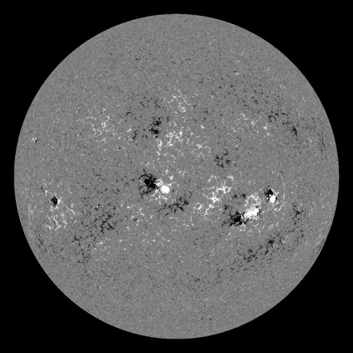 Solar Magnetic Fields