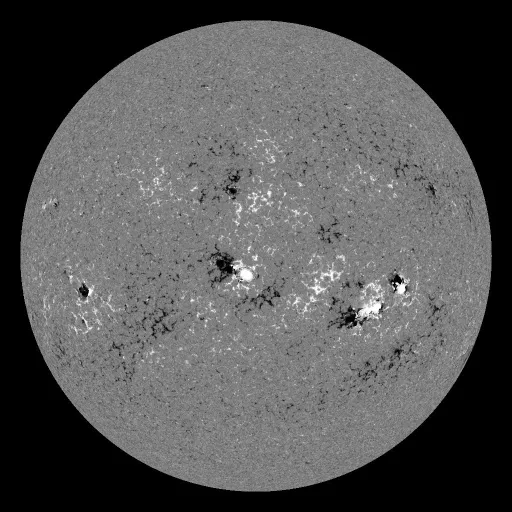 Solar Magnetic Fields