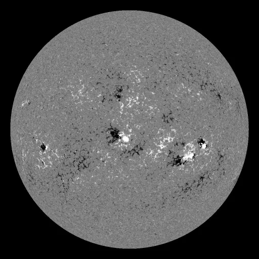 Solar Magnetic Fields
