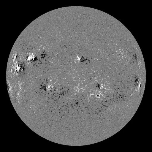 Solar Magnetic Fields