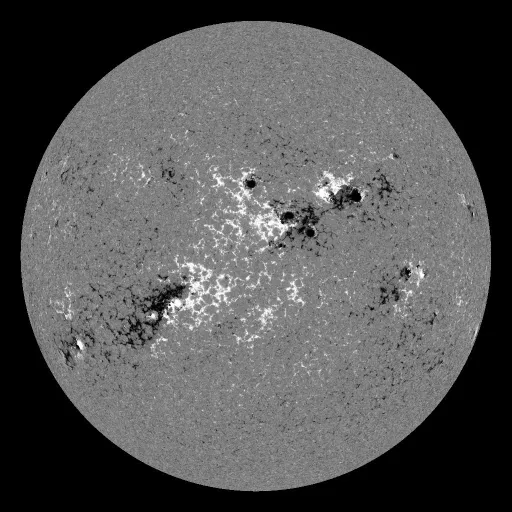 Solar Magnetic Fields