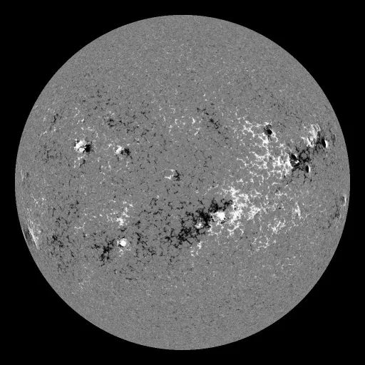 Solar Magnetic Fields