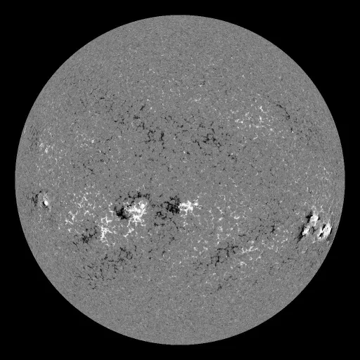 Solar Magnetic Fields