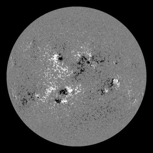 Solar Magnetic Fields