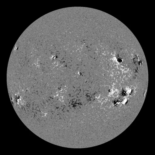 Solar Magnetic Fields