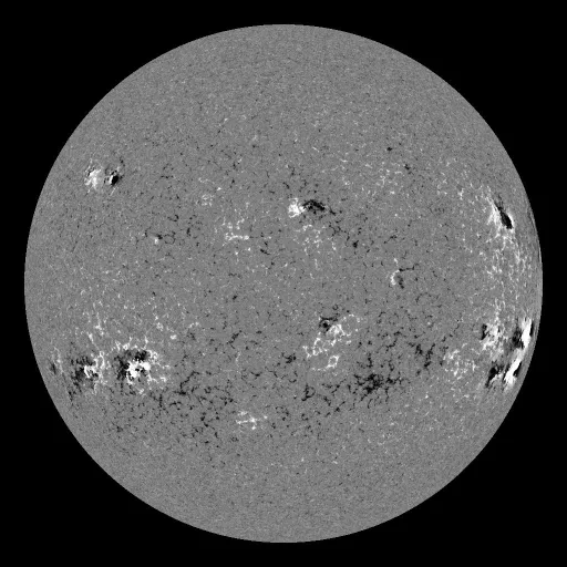 Solar Magnetic Fields
