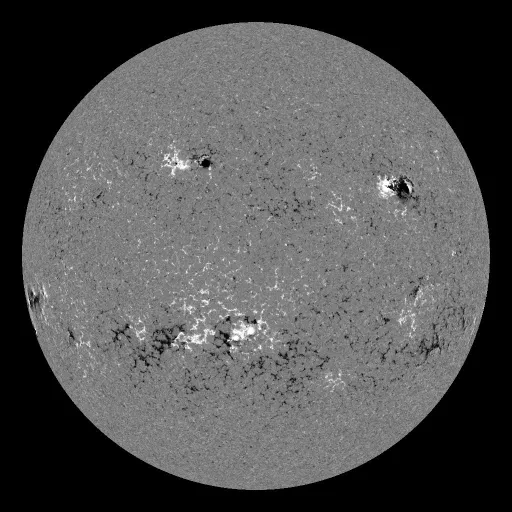Solar Magnetic Fields