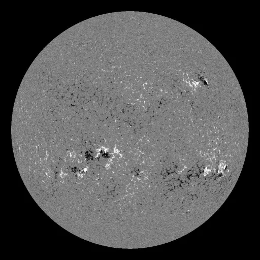 Solar Magnetic Fields