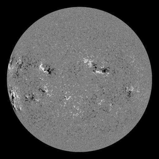Solar Magnetic Fields