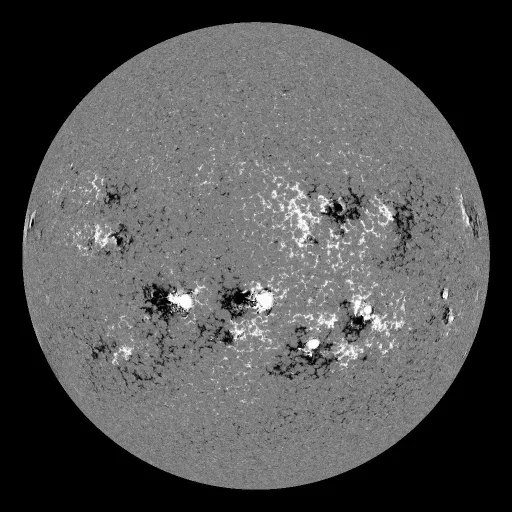Solar Magnetic Fields