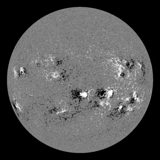 Solar Magnetic Fields