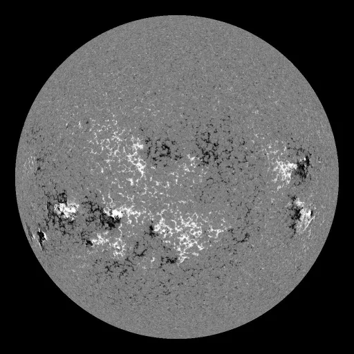 Solar Magnetic Fields