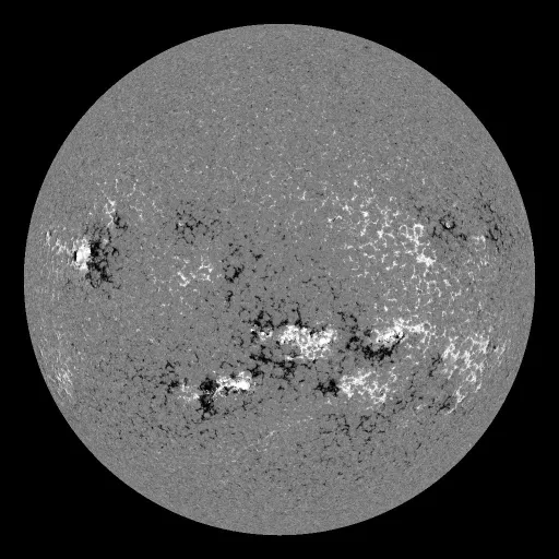 Solar Magnetic Fields