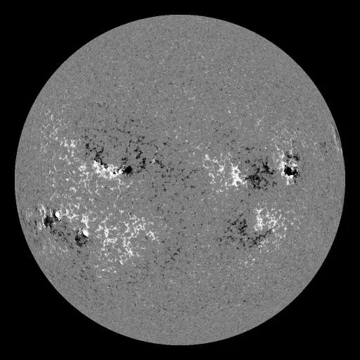Solar Magnetic Fields