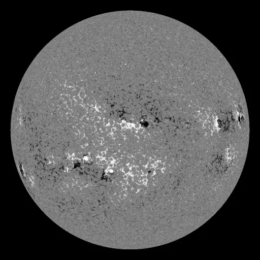 Solar Magnetic Fields