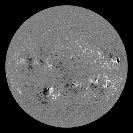 Solar Magnetic Fields