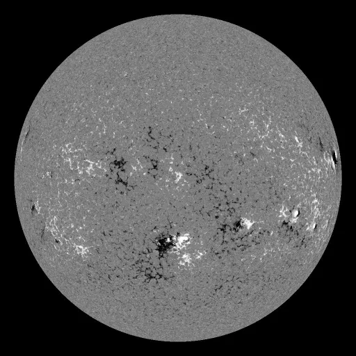 Solar Magnetic Fields