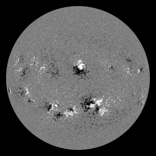 Solar Magnetic Fields