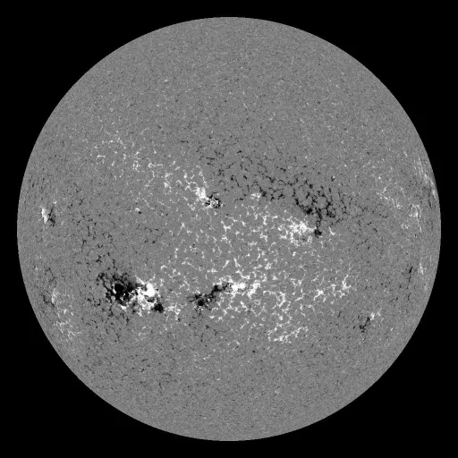 Solar Magnetic Fields