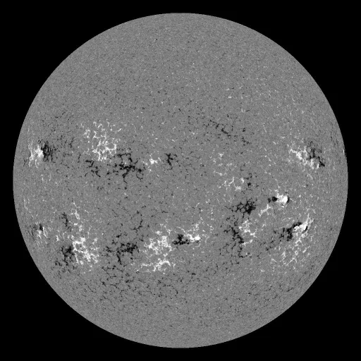 Solar Magnetic Fields