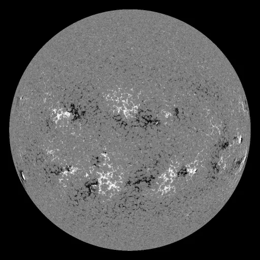 Solar Magnetic Fields